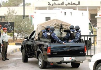السجن 3 سنوات لمتهم بصناعة المواد المفرقعة السجن 3 سنوات لمتهم بصناعة المواد المفرقعة