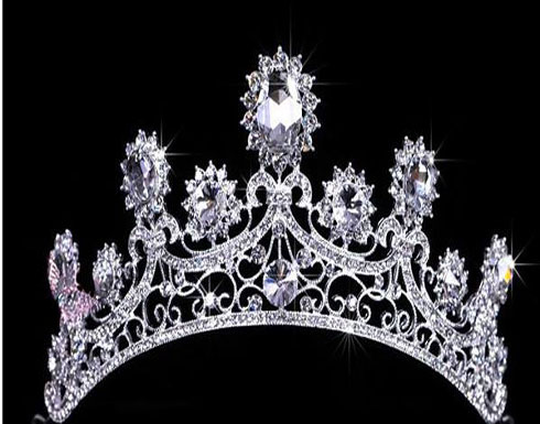 وفقاً للمقايس العلمية.. شاهد صورة أجمل امرأةٍ في العالم (صور)