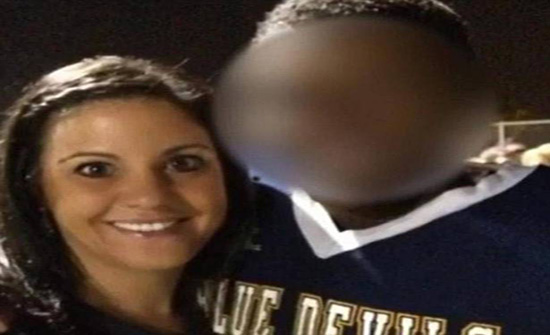 أنجبت من تلميذها... بعد علاقة لـ3 سنوات أنجبت من تلميذها... بعد علاقة لـ3 سنوات