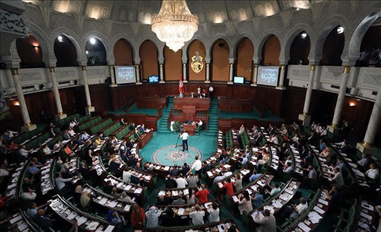 برلمان تونس يفشل للمرة الخامسة في انتخاب أعضاء المحكمة الدستورية برلمان تونس يفشل للمرة الخامسة في انتخاب أعضاء المحكمة الدستورية