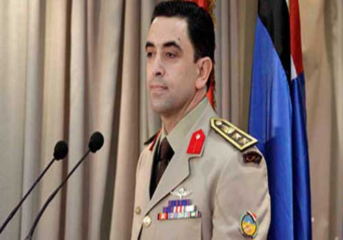 مصر: الجيش يحذر من انتحال مجهولين لشخصية ضباطه مصر: الجيش يحذر من انتحال مجهولين لشخصية ضباطه