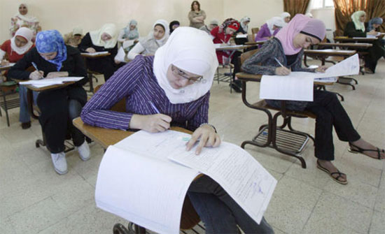 40% العلامة الدنيا لكل مبحث في مسارات التوجيهي