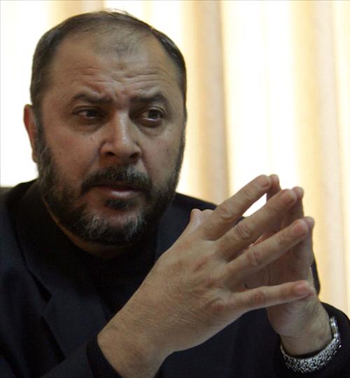 زكي بني ارشيد : المقربون من الملك يشوهون صورة الإخوان زكي بني ارشيد : المقربون من الملك يشوهون صورة الإخوان