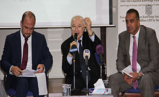 جلسة حوارية توصي بتأجيل إقرار مشروع قانون الضريبة