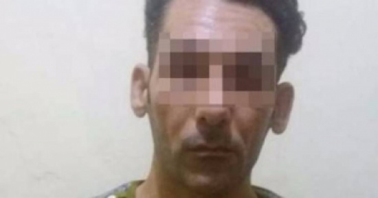 ضبطته زوجته بالجرم المشهود .. وما فعله بها لا يصدقه العقل! ضبطته زوجته بالجرم المشهود .. وما فعله بها لا يصدقه العقل!
