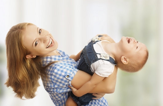 كيف يساعد الضحك في الاستغناء عن الأدوية والمستشفيات؟ كيف يساعد الضحك في الاستغناء عن الأدوية والمستشفيات؟