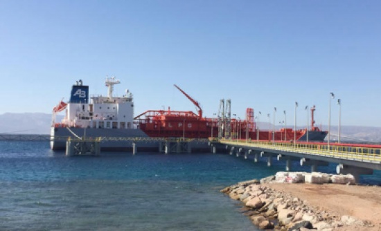 ميناء الغاز يضخ 200 مليون قدم مكعب يوميا لمحطات توليد الكهرباء ميناء الغاز يضخ 200 مليون قدم مكعب يوميا لمحطات توليد الكهرباء