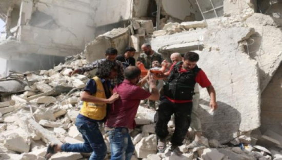 قتلى وجرحى بقصف روسي على مسجد بريف دمشق الغربي