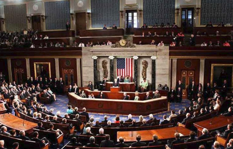 الكونغرس الأمريكي يمرر مشروع الجدار مع المكسيك بـ5 مليارات دولار