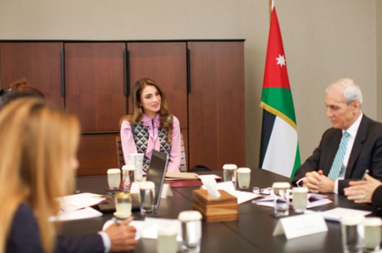الملكة رانيا تترأس اجتماع مجلس أمناء جمعية جائزة الملكة رانيا العبدالله الملكة رانيا تترأس اجتماع مجلس أمناء جمعية جائزة الملكة رانيا العبدالله