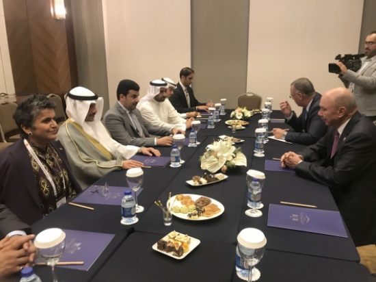 الفايز يلتقي عددا من رؤساء البرلمانات الشقيقة والصديقة الفايز يلتقي عددا من رؤساء البرلمانات الشقيقة والصديقة