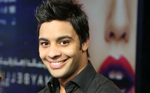 أحمد جمال يشعل «انستجرام» بصور موديل كليبه الجديد.. شاهد