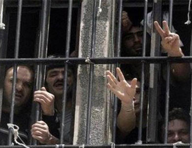 إسرائيل تقرر الإفراج عن الدفعة الثالثة من الأسرى الفلسطينيين القدامى