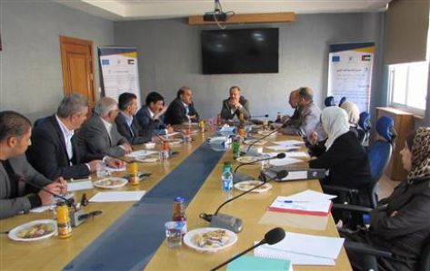 "الأراضي" تلتقي مستثمري "الاسكان" والمكاتب العقارية