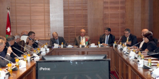 المعايطة يؤكد أن الاصلاحات الضريبية لن تمس الطبقة الفقيرة والوسطى المعايطة يؤكد أن الاصلاحات الضريبية لن تمس الطبقة الفقيرة والوسطى