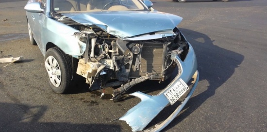 مات متمسكاً بهاتفه الجوال في حادث سير بشع (فيديو) مات متمسكاً بهاتفه الجوال في حادث سير بشع (فيديو)