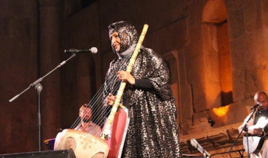 معلومة منت الميداح ونانسي عجرم تحلقان بفضاءات جرش