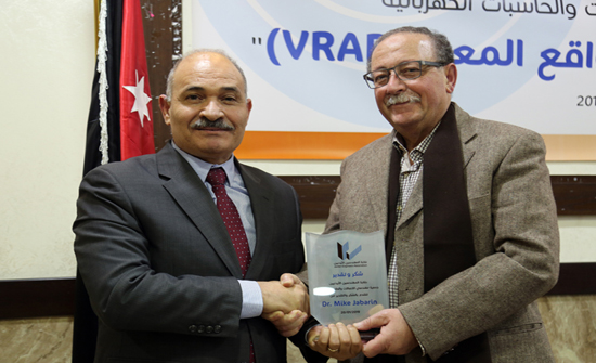 محاضرة حول VRAR" الواقع الافتراضي والواقع المعزز" في "المهندسين" محاضرة حول VRAR" الواقع الافتراضي والواقع المعزز" في "المهندسين"