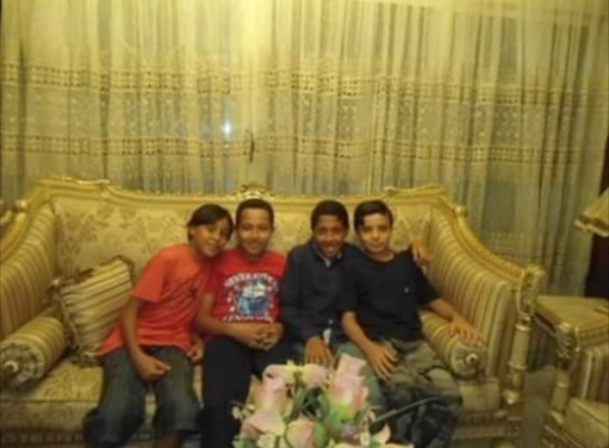 بالصور- طالب يعتدي بشكل وحشي على زميله في المدرسة لن تصدقوا السبب بالصور- طالب يعتدي بشكل وحشي على زميله في المدرسة لن تصدقوا السبب