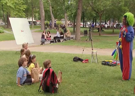 المهرج والأطفال