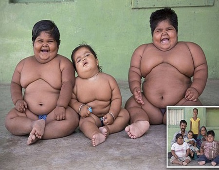 بالصور: عائلة هندية تضم 3 من أضخم الأطفال في العالم