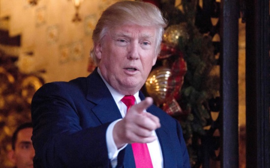 لماذا قرر ترامب غلق مؤسسته الخيرية