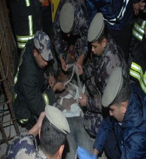 انهيار سور على طفل في عمان انهيار سور على طفل في عمان
