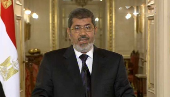 مرسي يعلن حالة الطوارىء وحظر التجول في 3 محافظات ويدعو للحوار ( فيديو ) مرسي يعلن حالة الطوارىء وحظر التجول في 3 محافظات ويدعو للحوار ( فيديو )