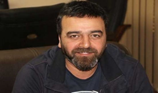 صور: سامر المصري وابنه ورد صور: سامر المصري وابنه ورد