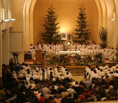 في هندوراس.. صلاة رأس السنة 40 ساعة!