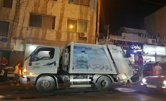 8500 طن نفايات اول ايام العيد في عمان 8500 طن نفايات اول ايام العيد في عمان