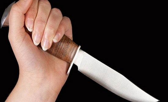 امريكا : امرأة تقتل والدة صديقها انتقامًا منه وتلقي رأسها في المغسلة امريكا : امرأة تقتل والدة صديقها انتقامًا منه وتلقي رأسها في المغسلة