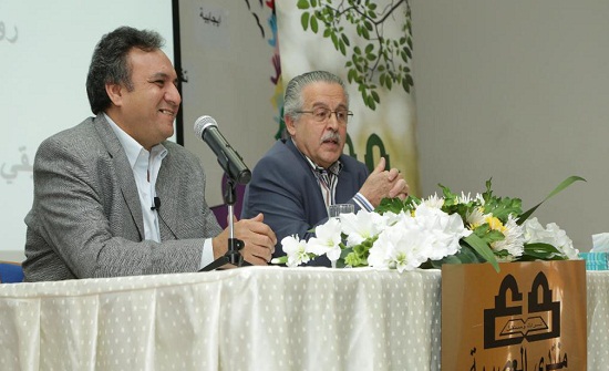 حوار فكري بعنوان "التعليم ومواجهة التطرف والإرهاب" في المدارس العصرية حوار فكري بعنوان "التعليم ومواجهة التطرف والإرهاب" في المدارس العصرية