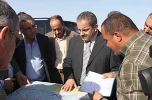 وزير الاشغال يتفقد مشروعات محافظة الكرك  