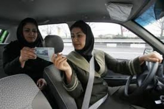 سيارات أجرة في نيويورك سائقاتها وركابها نساء فقط
