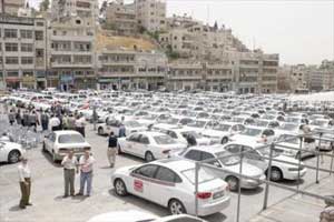 مواطنون يتعرضون لاستغلال سائقي السفريات الخارجية