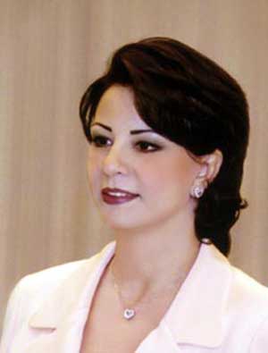 رئيسة منظمة المرأة العربية تشيد بجهود الملكة رانيا العبدالله