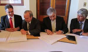 توقيع اتفاقية توامة بين ميناء العقبة وميناء فالبريسو في تشيلي