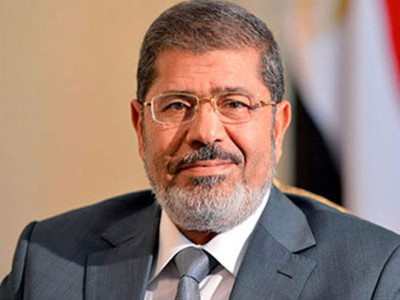 في قضية “الاتحادية”.. محامي مرسي يجدد الحديث عن مكان احتجازه في قضية “الاتحادية”.. محامي مرسي يجدد الحديث عن مكان احتجازه