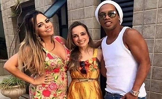 رونالدينيو سيتزوج امرأتين في يوم واحد! رونالدينيو سيتزوج امرأتين في يوم واحد!