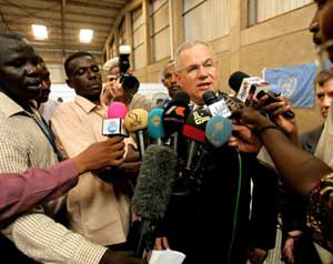 غريشن يبحث بالخرطوم استفتاء الجنوب 