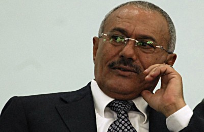 جماعة الحوثي تستقدم محاميًا عراقيًا لمحاكمة “صالح” دوليًا على حروب صعدة