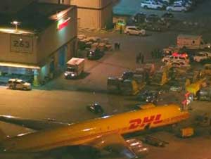 أثينا تفجر الطرد الملغوم رقم 14 وإخلاء جزئي لمطار غلاسكو الأسكتلندي