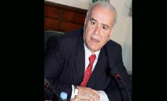 وزير التربية يشيد بالأجواء الإيجابية لانتخابات المعلمين وزير التربية يشيد بالأجواء الإيجابية لانتخابات المعلمين