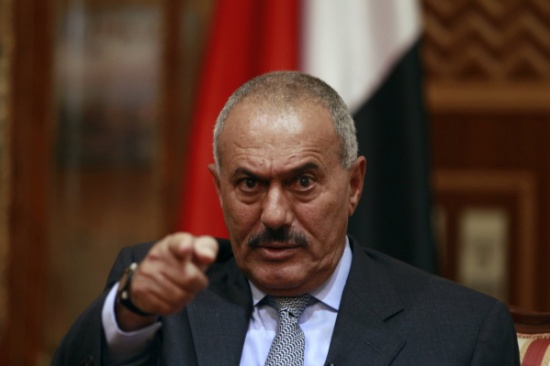 بالفيديو : علي صالح يهاجم الشعب السعودي بالفيديو : علي صالح يهاجم الشعب السعودي