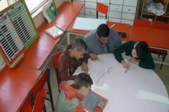 الأردنية تبحث إمكانية تعليم اللغة العربية لطلبة روس