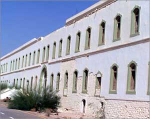 قصر تاريخي بليبيا معرض للانهيار  