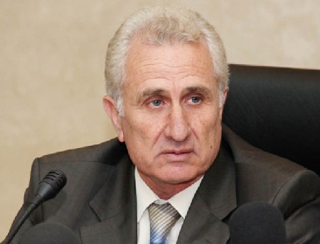 وزير التربية والتعليم العالي يلتقي السفيرة الفرنسية