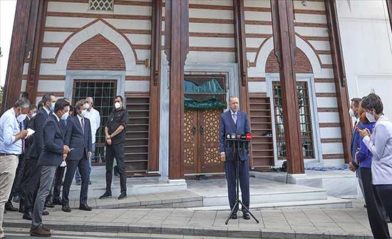 أردوغان: لدينا 300 ألف مهاجر أفغاني ومستعدون للتباحث مع طالبان أردوغان: لدينا 300 ألف مهاجر أفغاني ومستعدون للتباحث مع طالبان