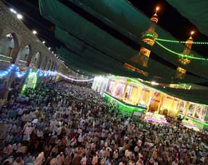 عشرات القتلى والجرحى في كربلاء